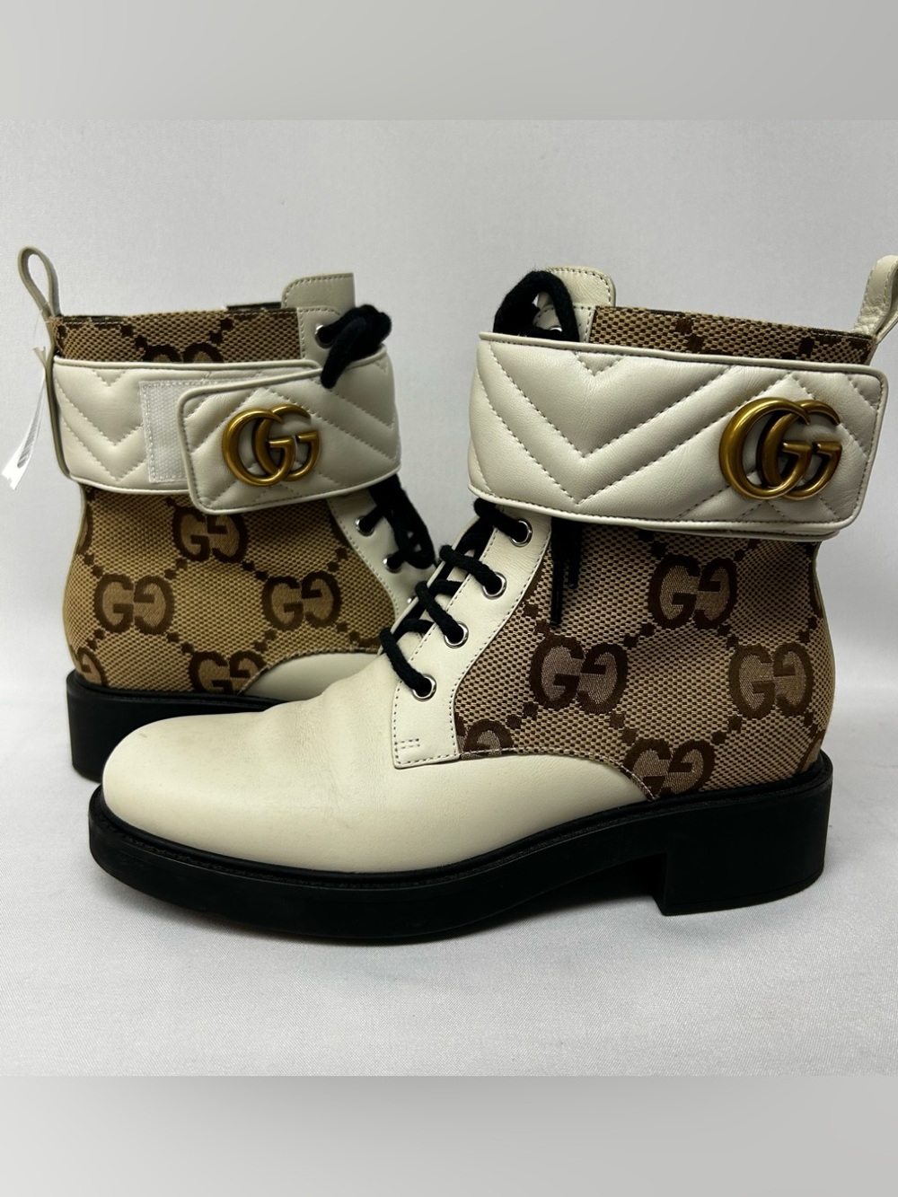 Gucci Cream Combat Boots 9.5 / 39.5 Lace Up Zip Womens